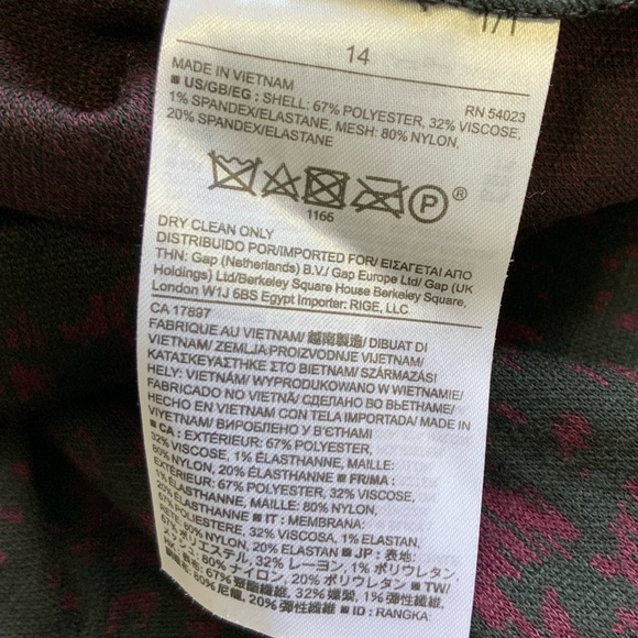 Banana Republic Factory Sleeveless knit Dress Burgundy and Black size 14 NWT - Picture 7 of 9